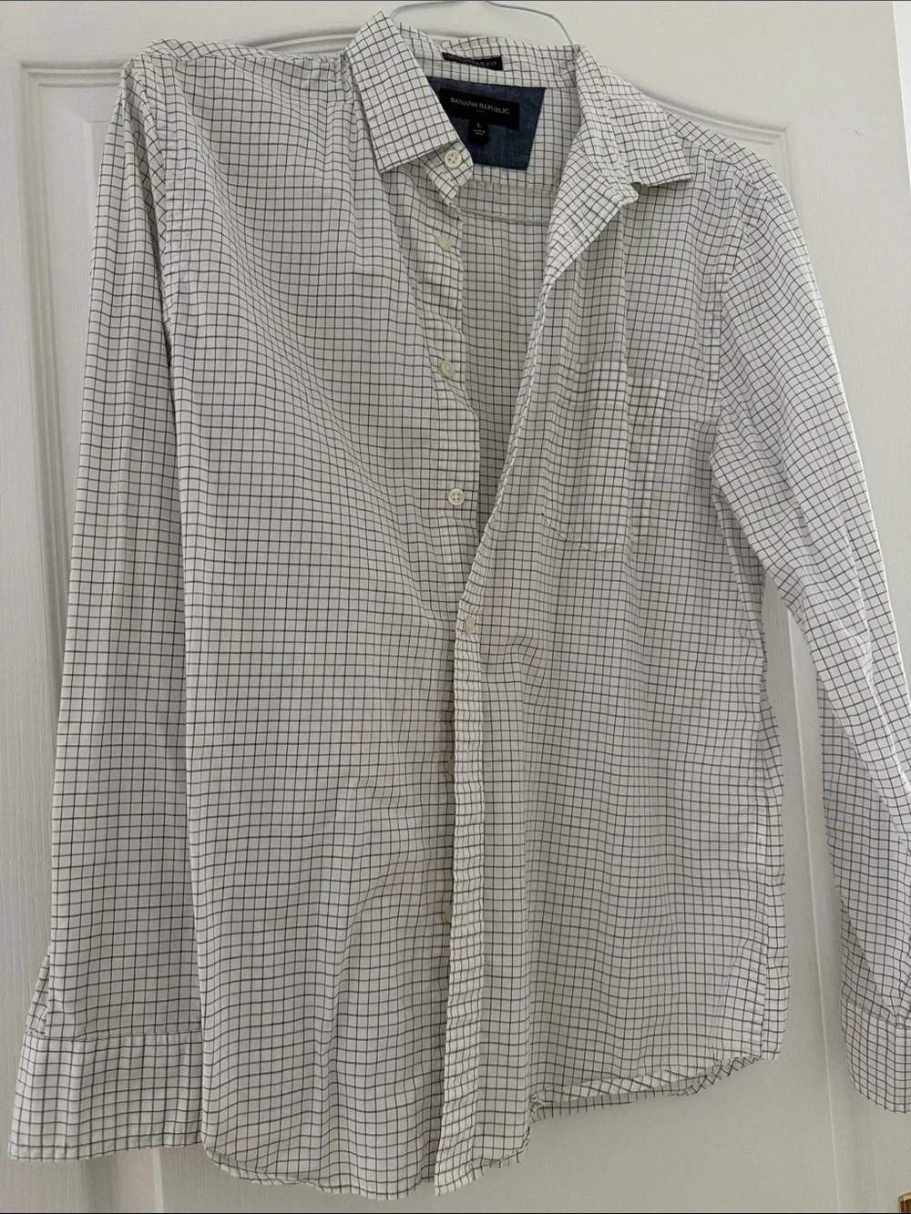 Banana Republic Men’s White Button-Down Shirt with Black Grid